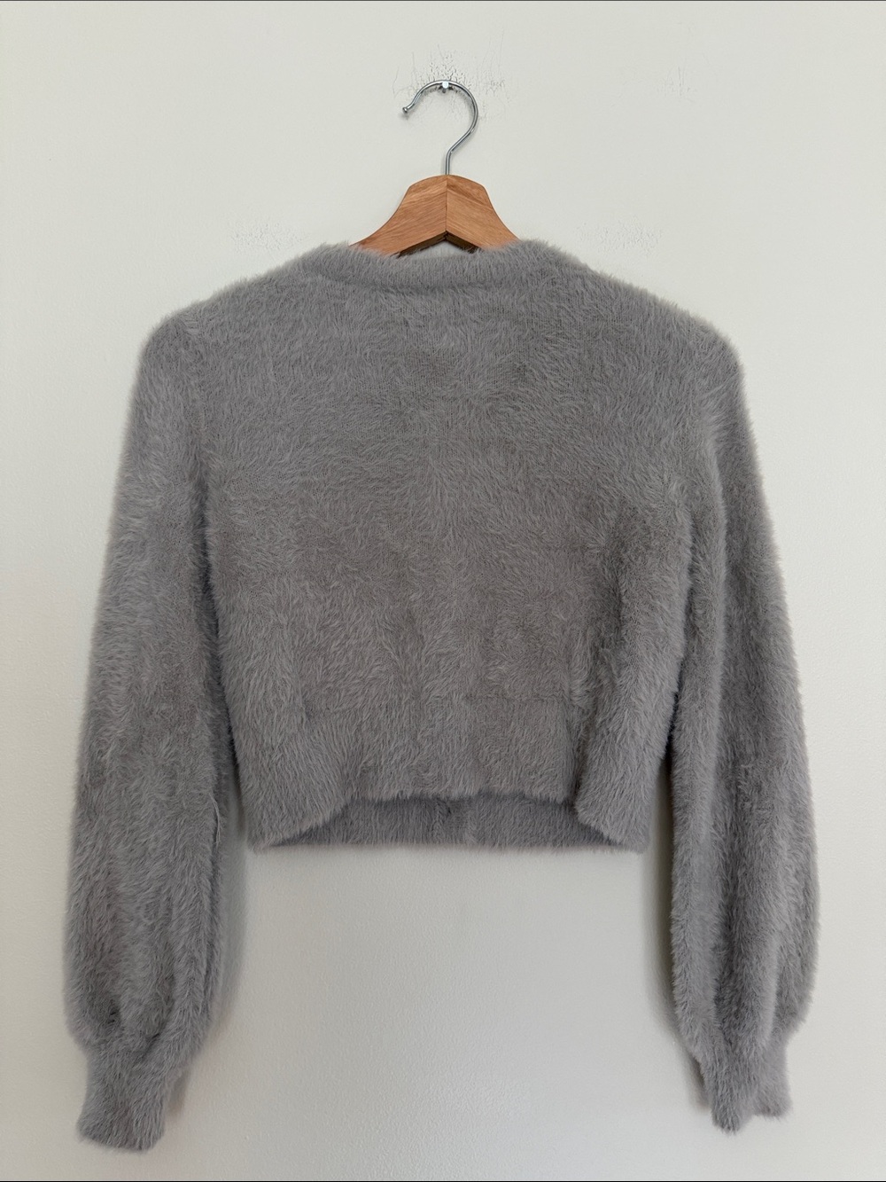 Sunday Best Carmen Fluffy Fuzzy Crewneck Cardigan Sweater Opal Gray XS - Picture 4 of 7